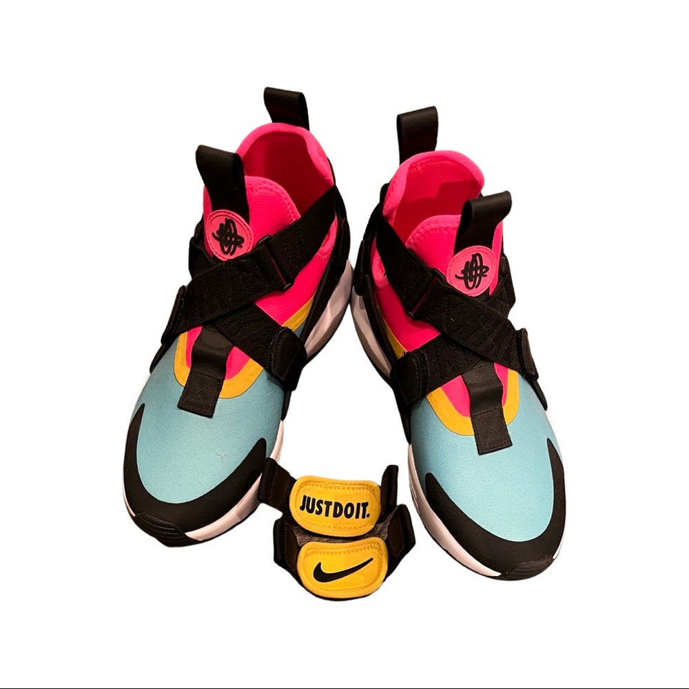 Women’s Nike exclusive shoes